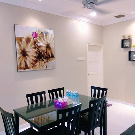 Dekota Homestay Jonker Melaka Zewnętrze zdjęcie